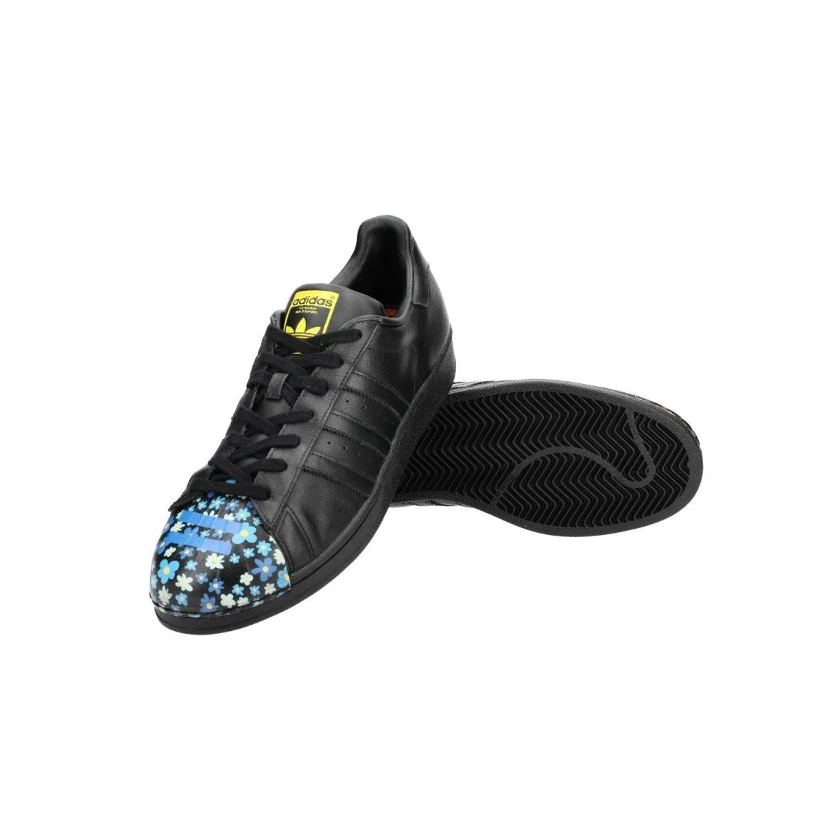 Adidas X Pharrell Williams Originals Superstar Low-Top Sneakers Leather Black Colour For Men