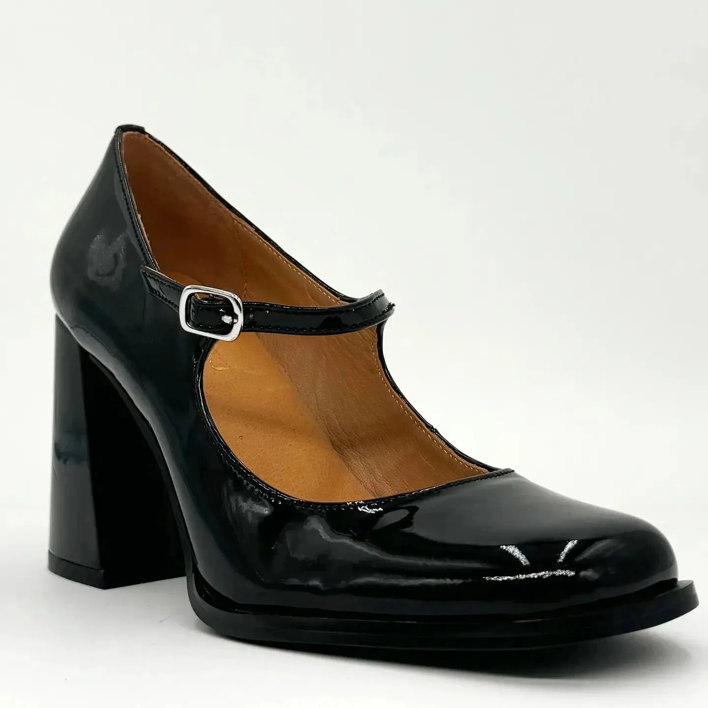 AMIE RAFA JACKIE PUMPS BLACK