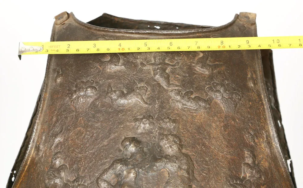 AN EXTREMELY RARE AND IMPORTANT EMBOSSED FRENCH CUIRASS C.1560-70