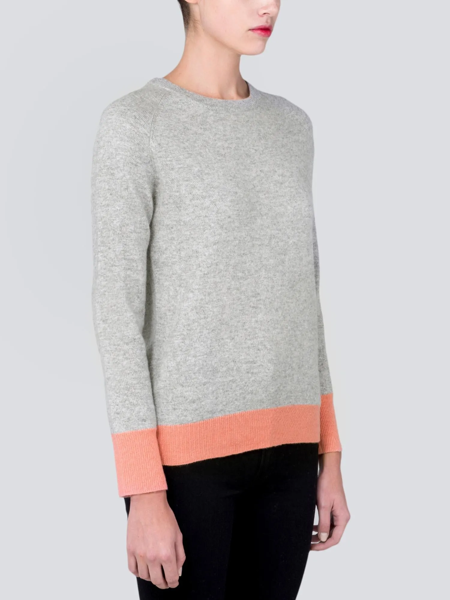 Classic Crew Neck Sweater_CB_Light Grey/Coral Pink