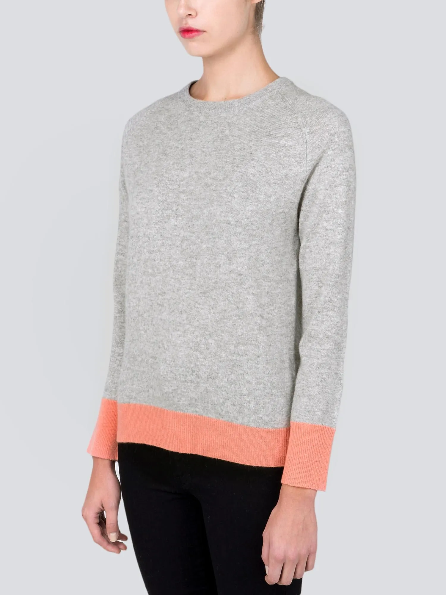 Classic Crew Neck Sweater_CB_Light Grey/Coral Pink