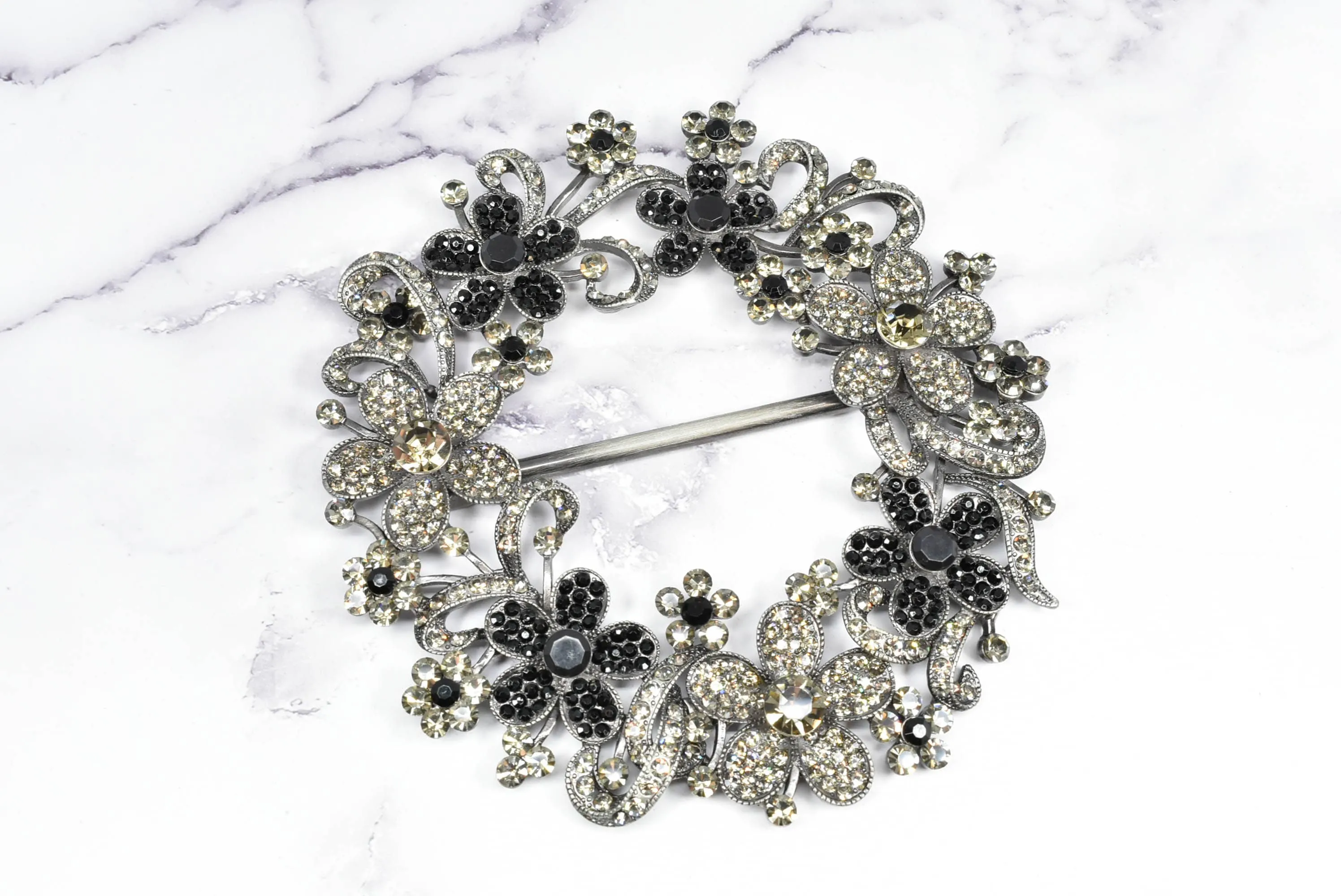 Floral Rhinestone Wreath Buckle