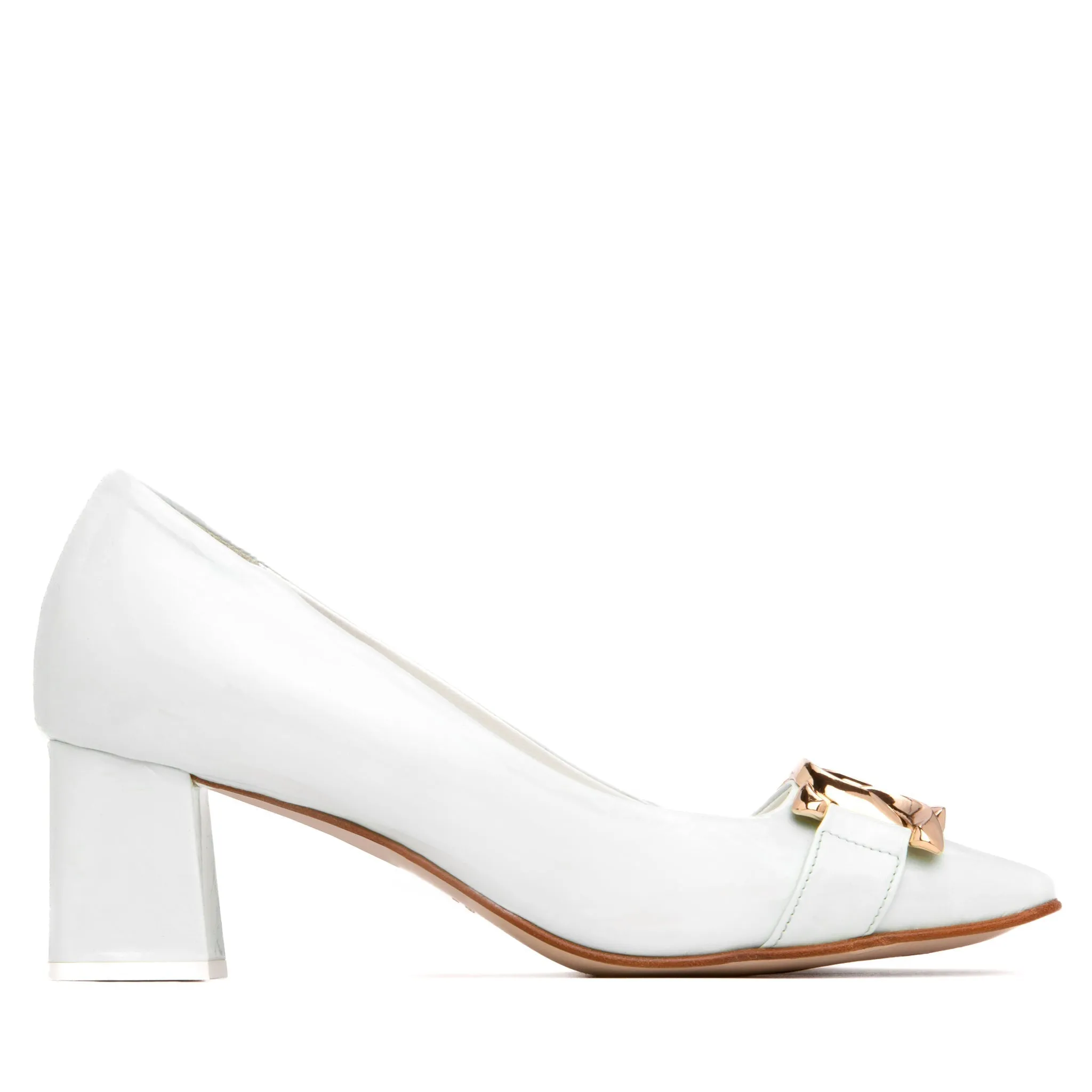 Frances Off-White Patent Leather Pump