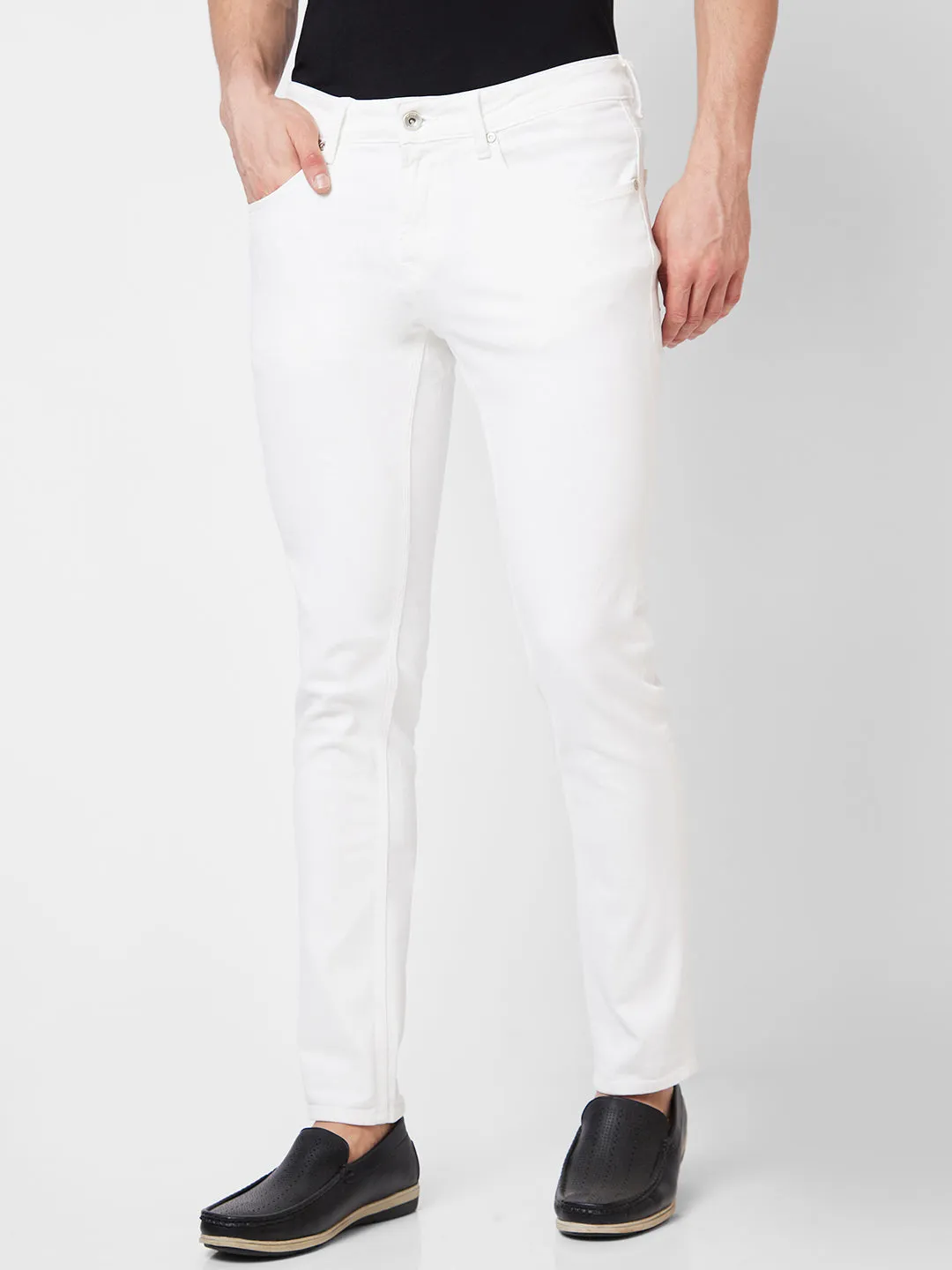 Spykar Low Rise Slim Fit White Jeans For Men