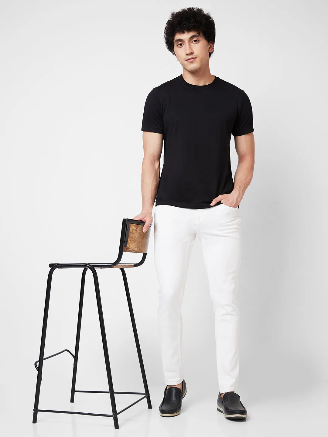 Spykar Low Rise Slim Fit White Jeans For Men