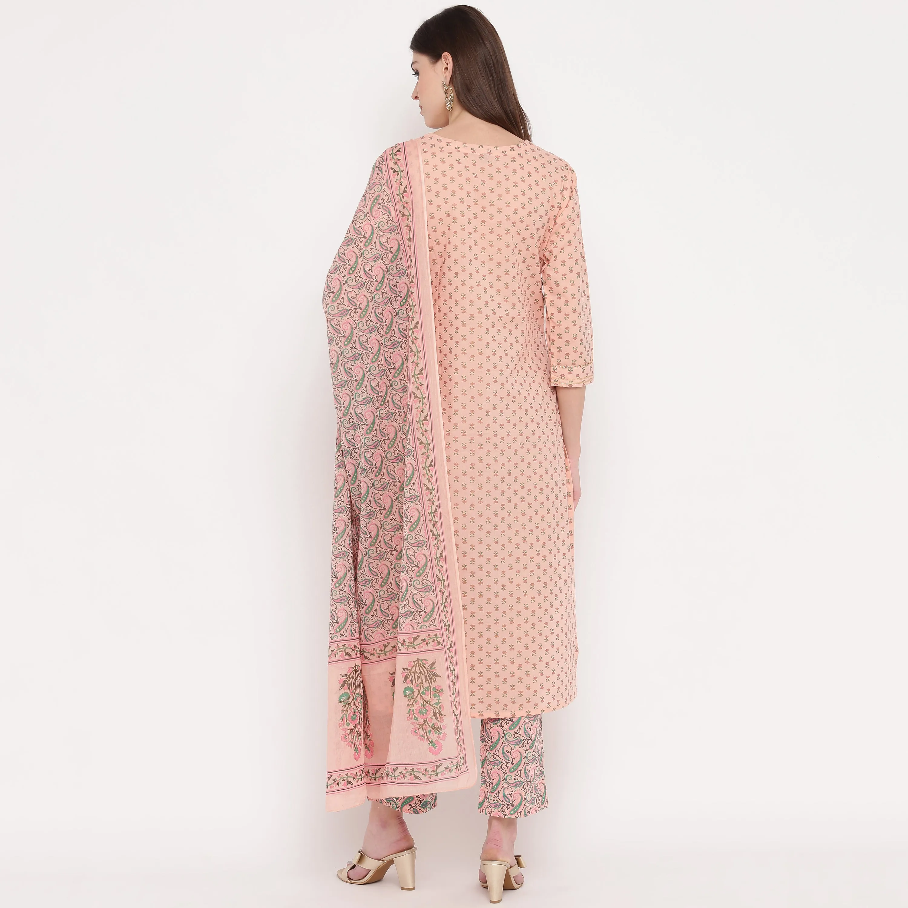 Women'S Foil Print & Gota Patti Work Straight Cotton Peach Kurta,Pant & Dupatta